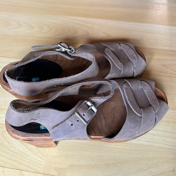 LOTTA Peep Toe Clogs Taupe Oiled Nubuck Leather on Brown Base, size 37, EUC - Picture 7 of 9